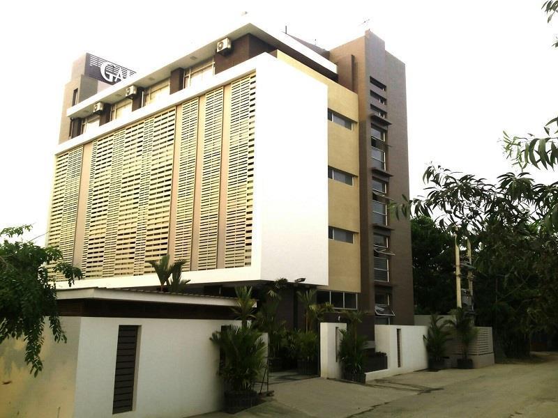 Galaxy Hotel Yangon Exterior photo